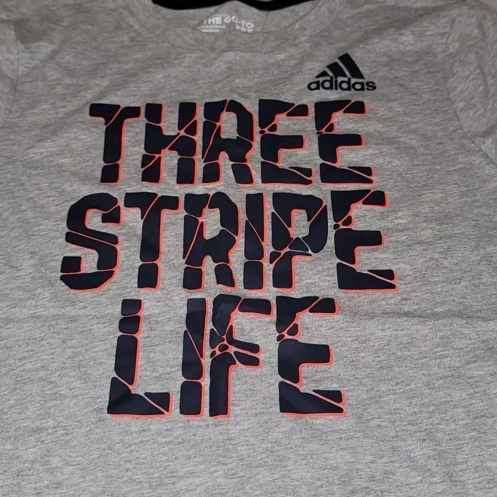 NWT Adidas Kids Grey 'Three Stripe Life' The Go To SS T-Shirt Size M 8-10